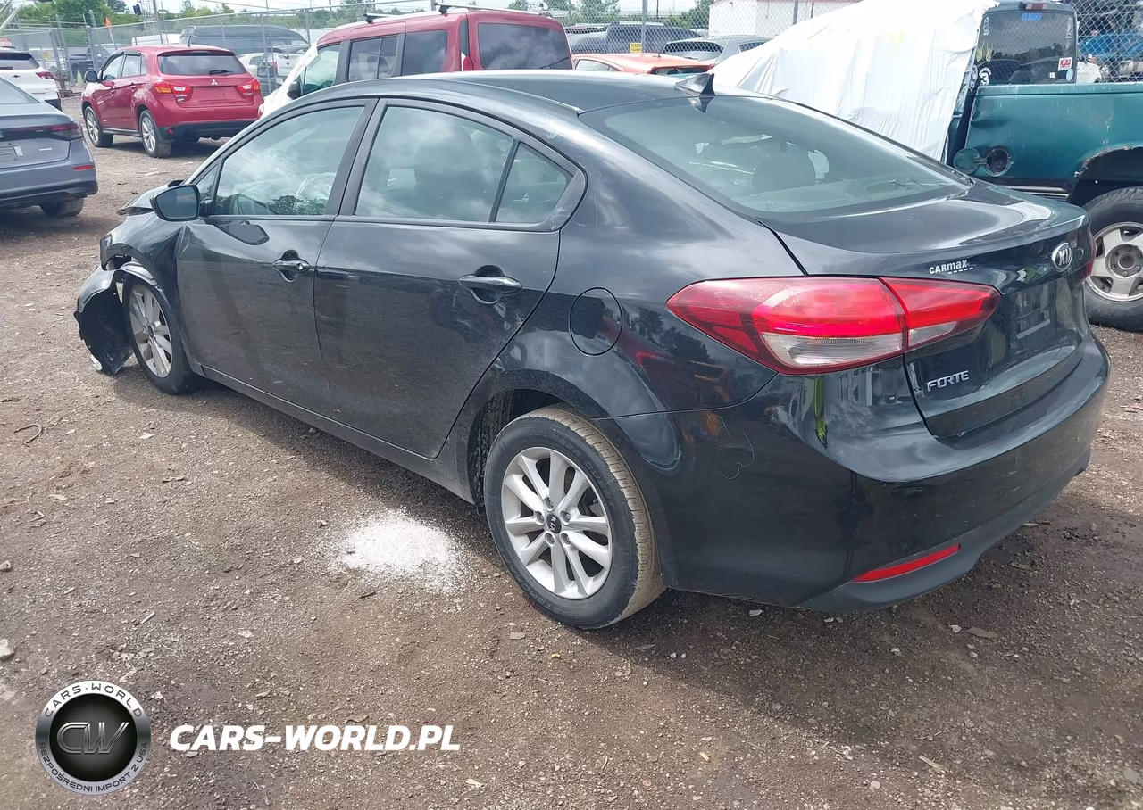 2017 Kia Forte Lx VIN:3KPFL4A7XHE144324 - 3