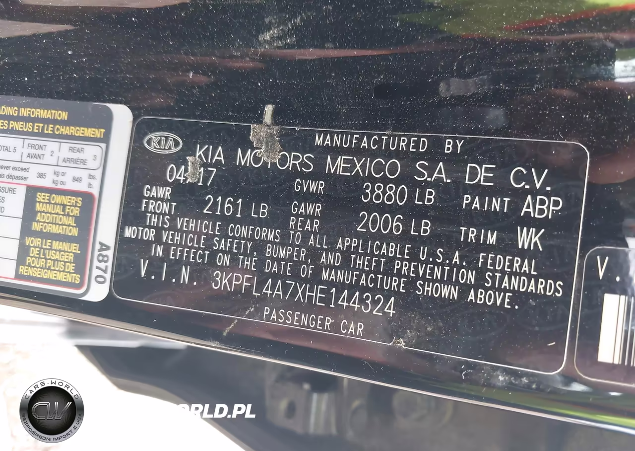 2017 Kia Forte Lx VIN:3KPFL4A7XHE144324 - 9