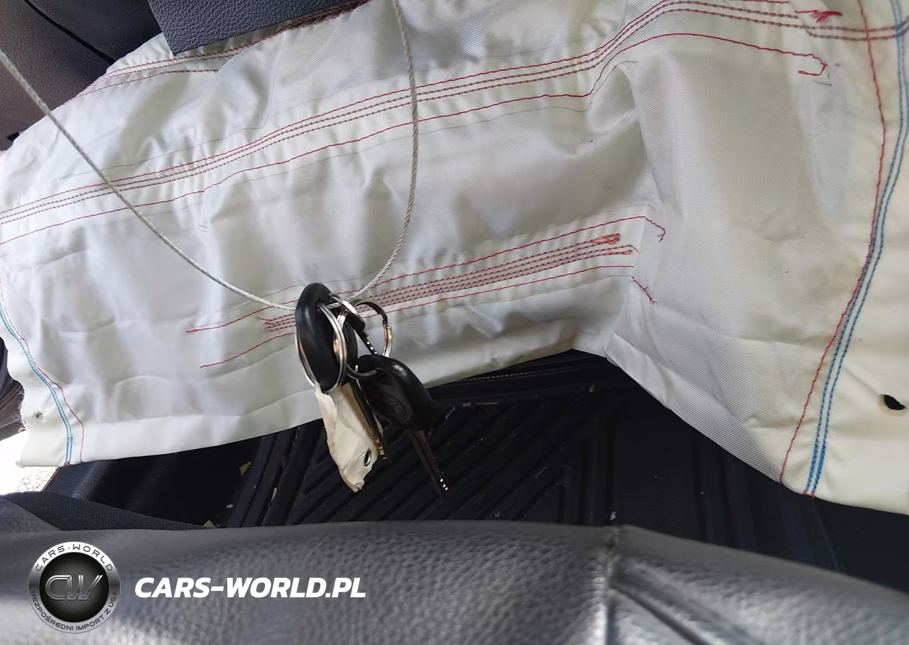 2014 Toyota Corolla L VIN:5YFBURHE9EP149229 - 11