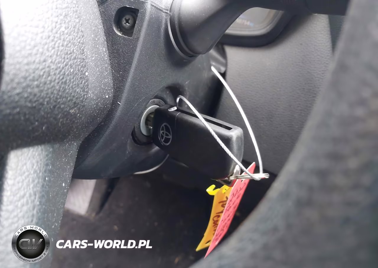 2022 Toyota Corolla Le VIN:5YFEPMAE4NP310104 - 11