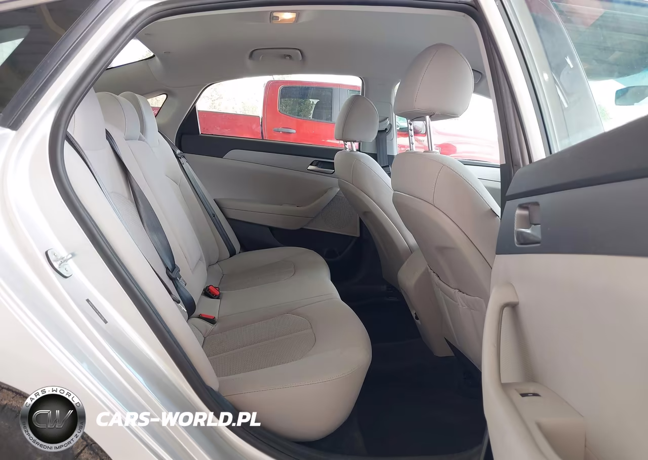 2019 Hyundai Sonata Eco VIN:5NPE24AA9KH803300 - 8