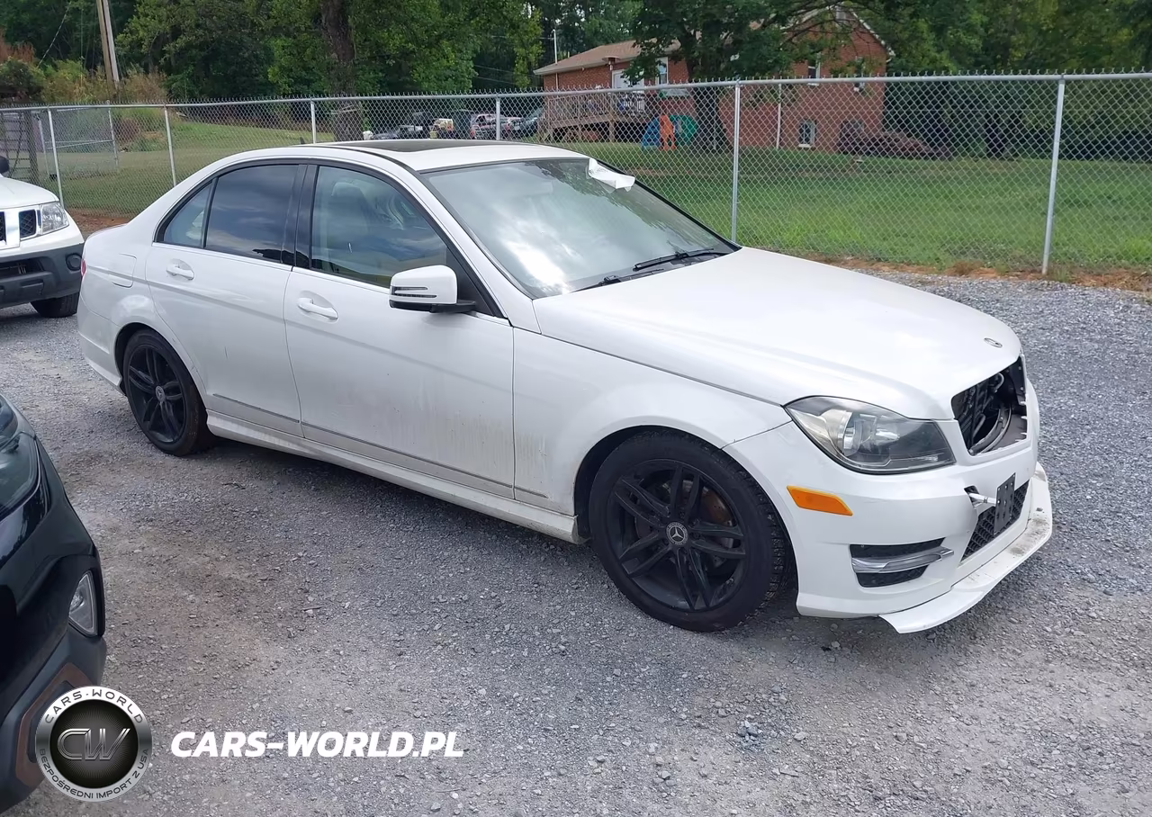 2013 Mercedes-Benz C 250 Sport – zdjęcie 1 z 17