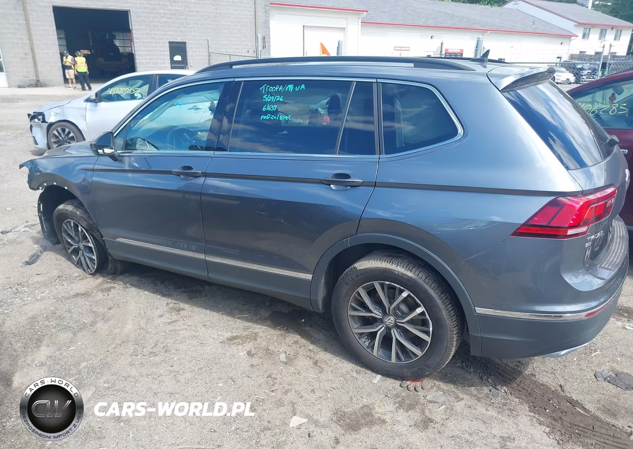 2020 Volkswagen Tiguan 2.0T Se-2.0T Se R-Line Black-2.0T Sel VIN:3VV2B7AX1LM023541 - 15