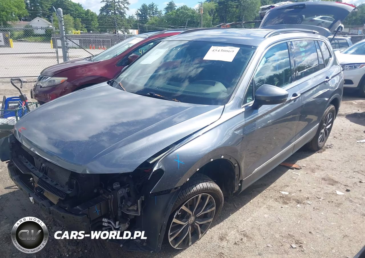 2020 Volkswagen Tiguan 2.0T Se-2.0T Se R-Line Black-2.0T Sel VIN:3VV2B7AX1LM023541 - 2