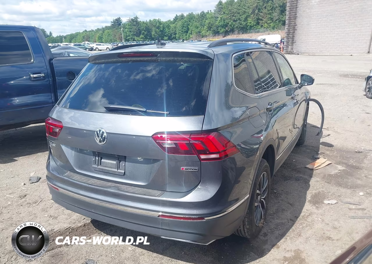 2020 Volkswagen Tiguan 2.0T Se-2.0T Se R-Line Black-2.0T Sel VIN:3VV2B7AX1LM023541 - 4