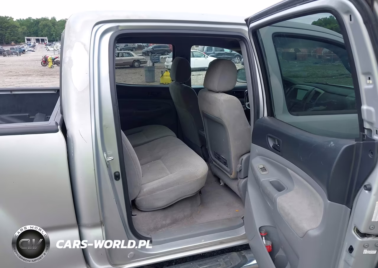 2005 Toyota Tacoma Prerunner V6 VIN:3TMKU72N25M002447 - 8