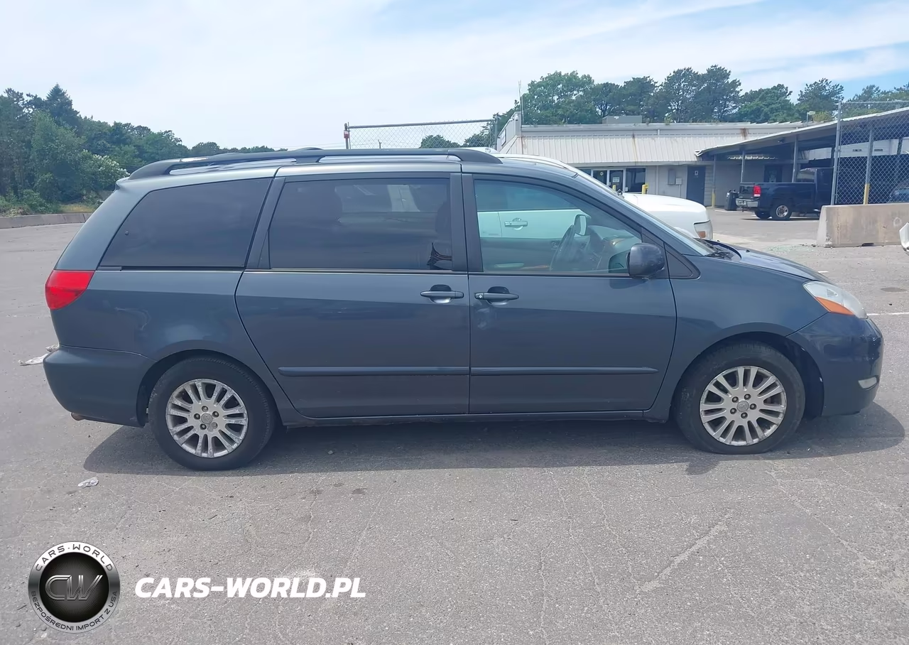 TOYOTA SIENNA VIN:5TDYK4CC7AS337726 - 13