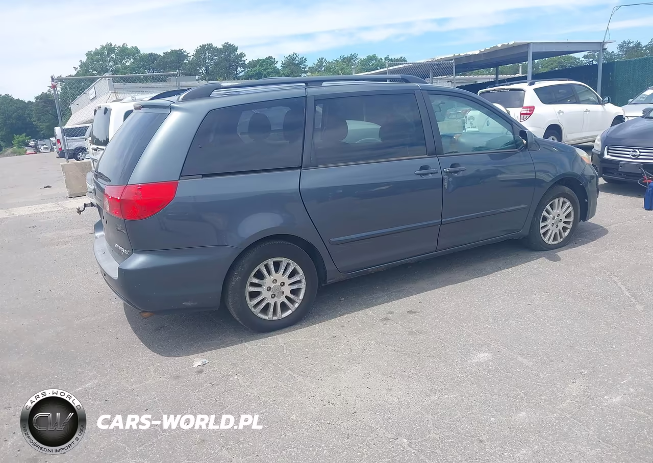 TOYOTA SIENNA VIN:5TDYK4CC7AS337726 - 4