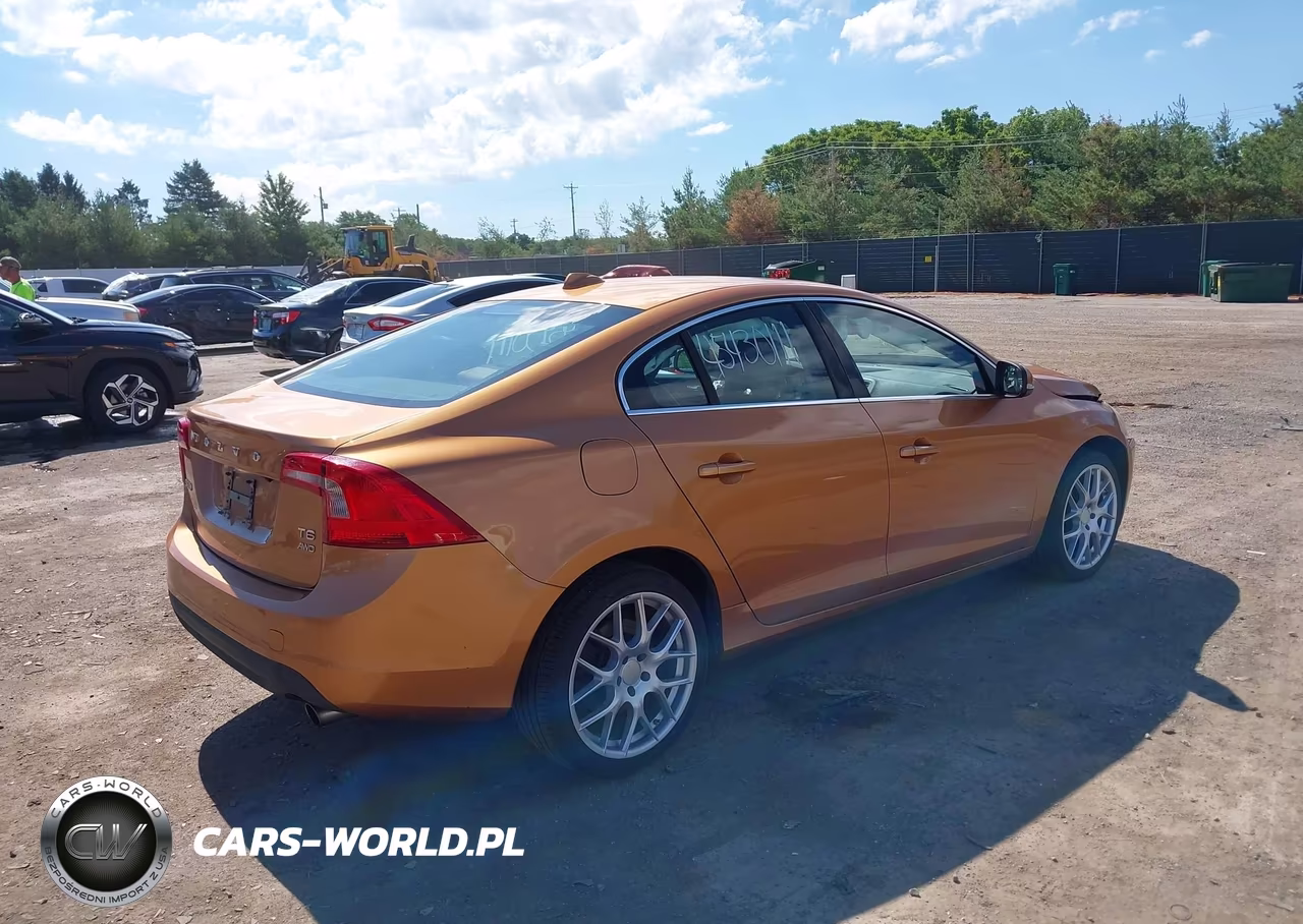 2011 Volvo S60 T6 VIN:YV1902FH0B2000677 - 4