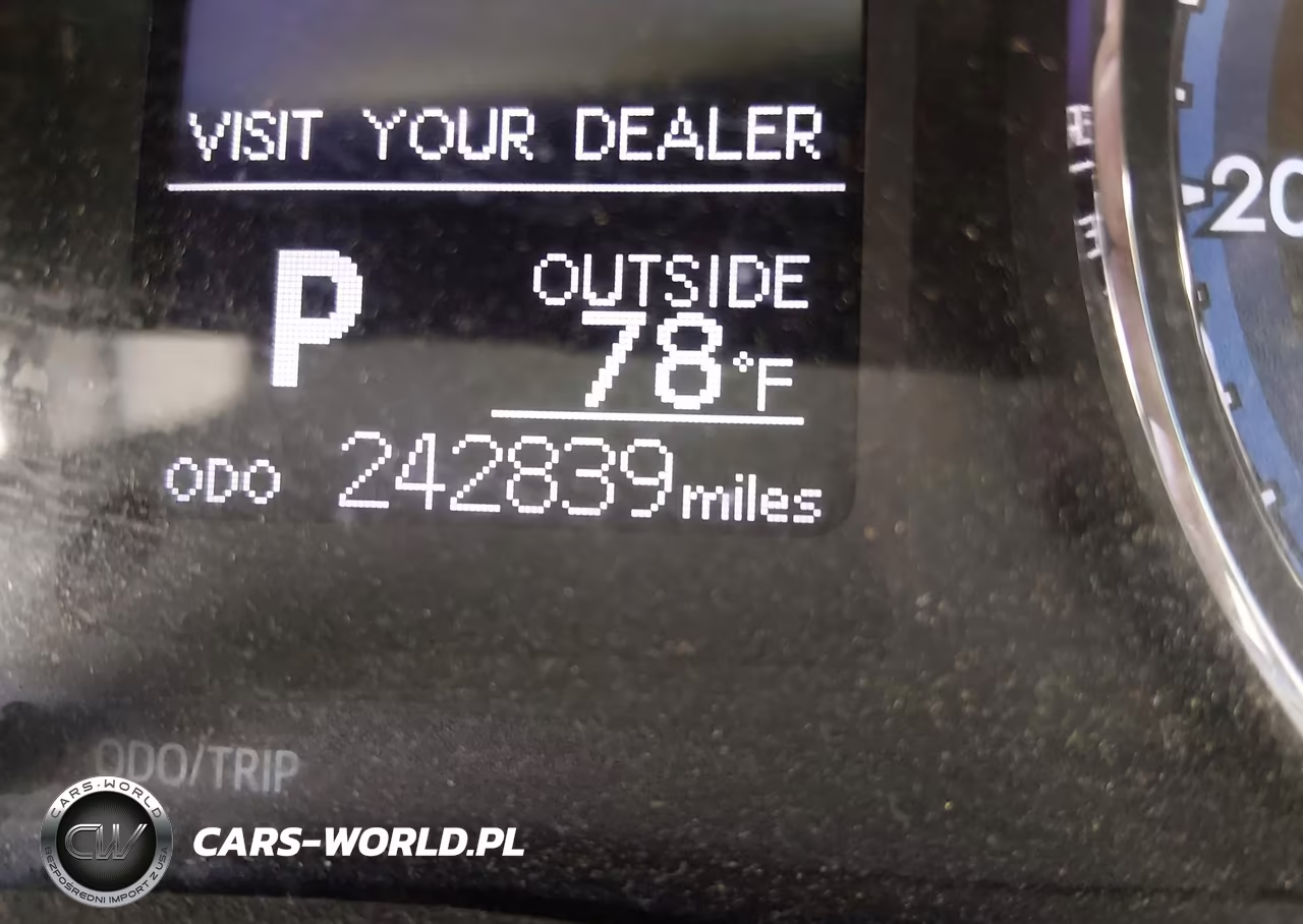 2017 Toyota Corolla Le VIN:5YFBURHEXHP732820 - 15