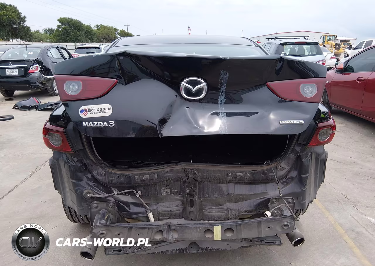 2019 Mazda Mazda3 Select Package VIN:JM1BPACL9K1107836 - 17