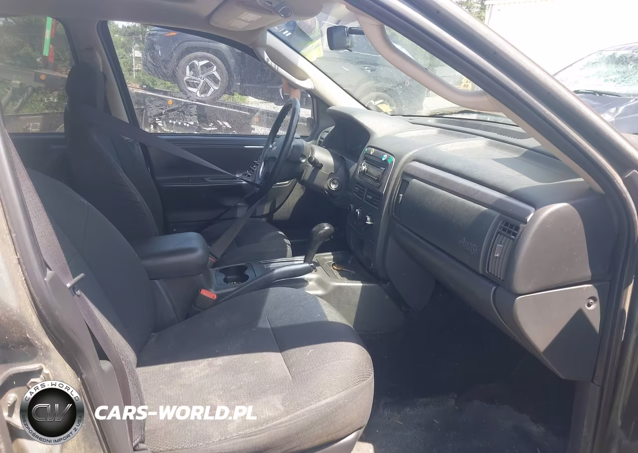 2004 Jeep Grand Cherokee Laredo VIN:1J4GX48S84C112129 - 5