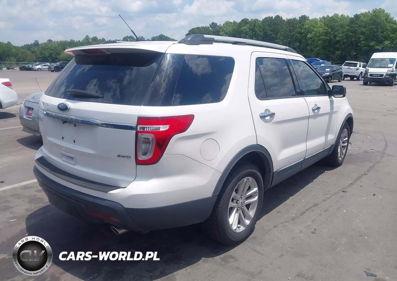 2012 Ford Explorer Xlt VIN:1FMHK8D8XCGA39584 - 4