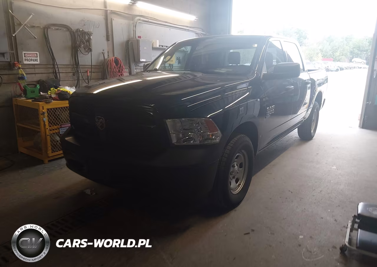 2019 Ram 1500 Classic Tradesman 4X4 5'7 Box VIN:1C6RR7KG2KS626132 - 2