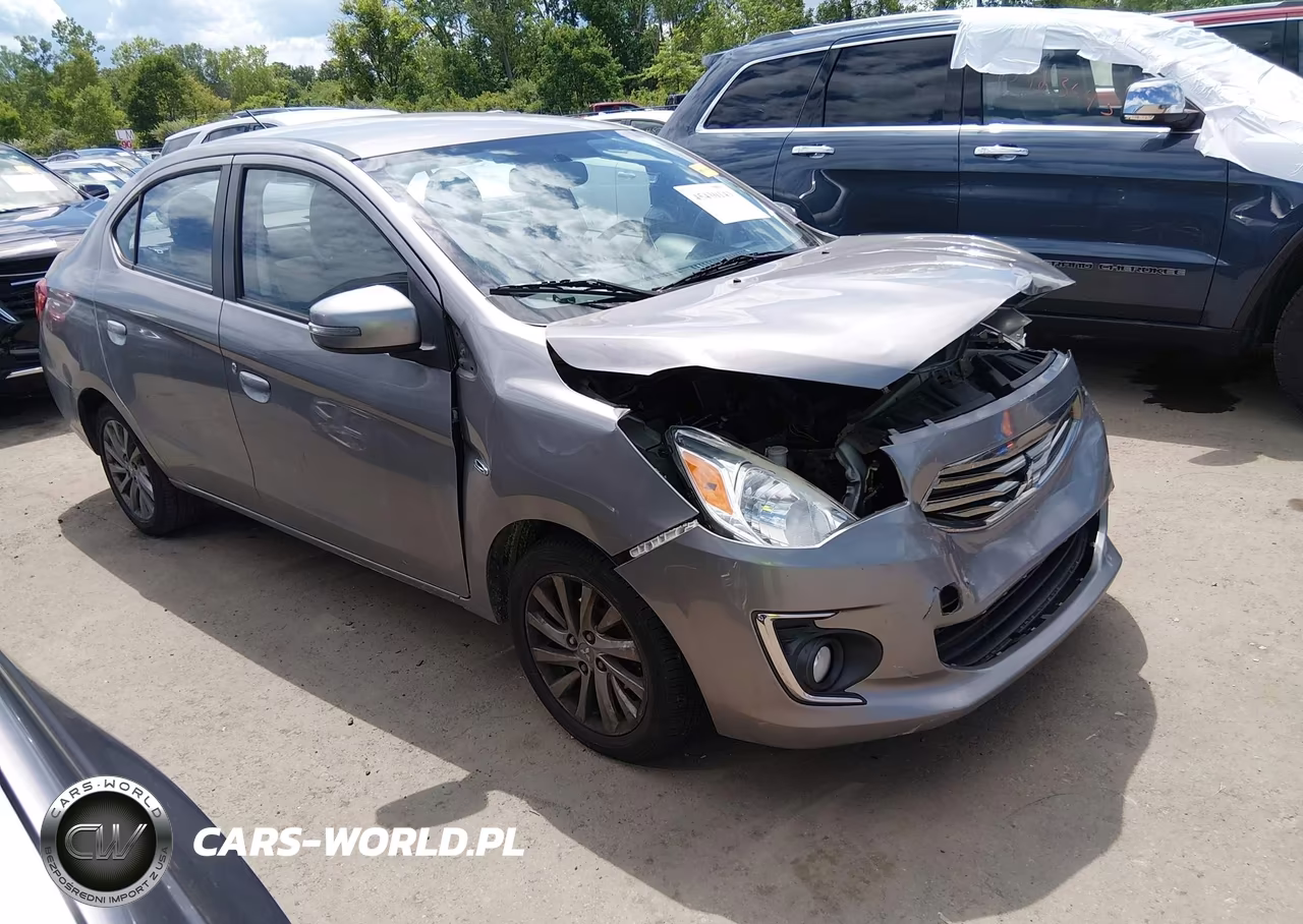 2017 Mitsubishi Mirage G4 Se – zdjęcie 1 z 16