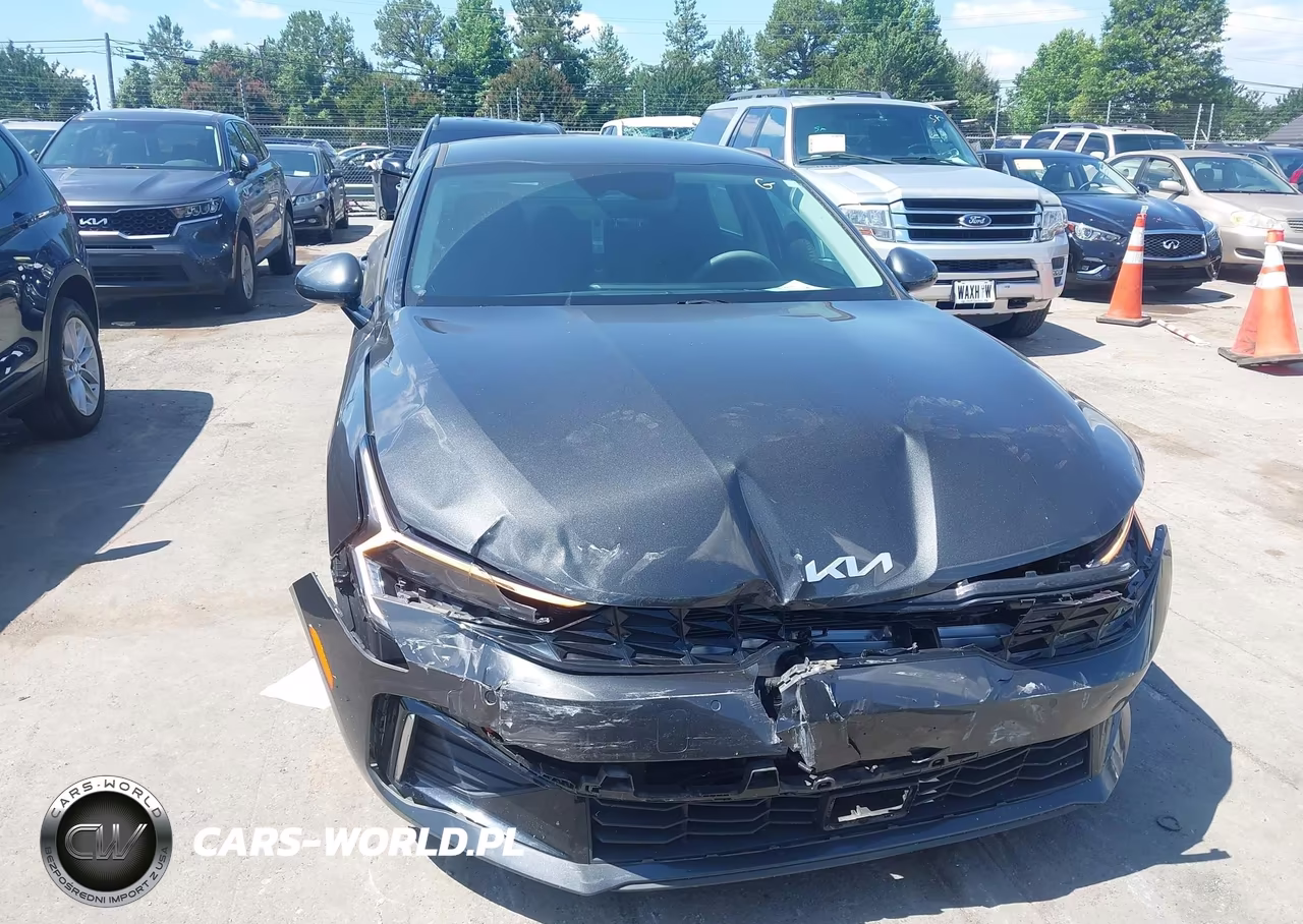 2025 Kia K5 Lxs VIN:KNAG24J71S5271213 - 12