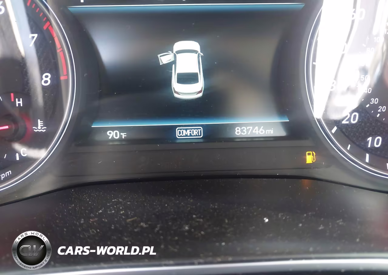 2019 Genesis G70 2.0T Advanced VIN:KMTG44LA2KU025137 - 16