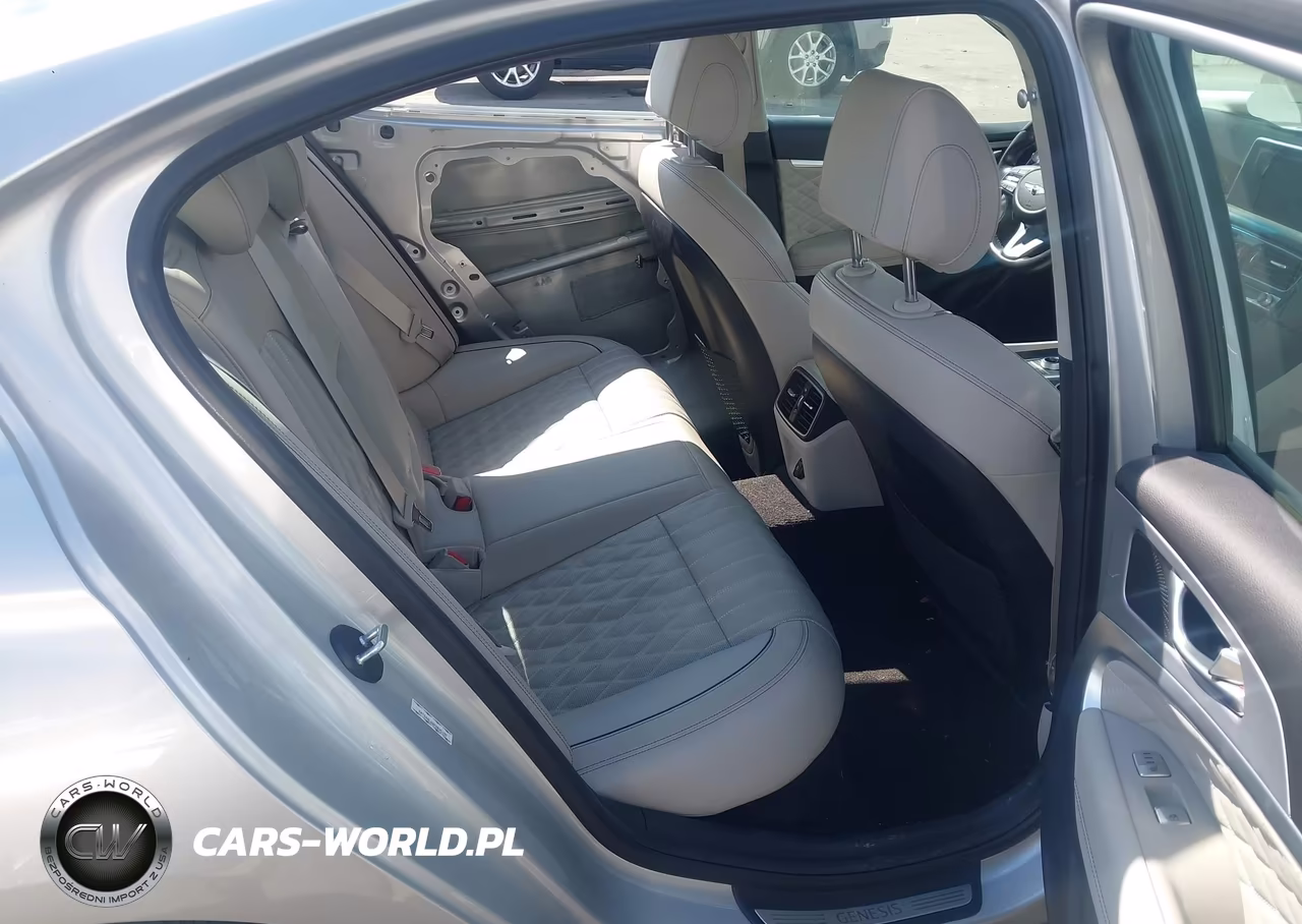 2019 Genesis G70 2.0T Advanced VIN:KMTG44LA2KU025137 - 8