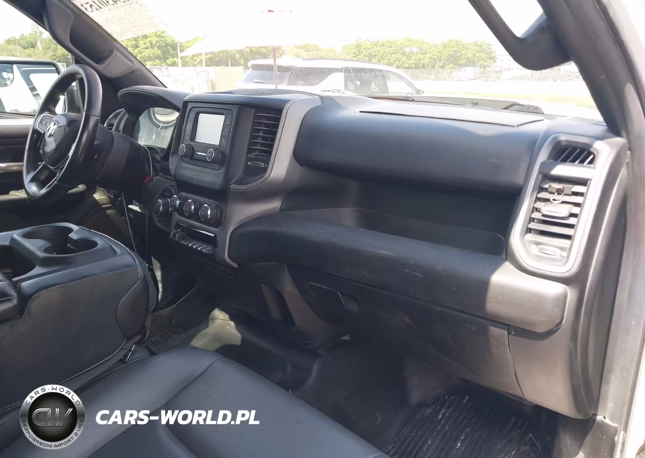 2023 Ram 1500 Tradesman VIN:1C6SRFNT9PN553545 - 5