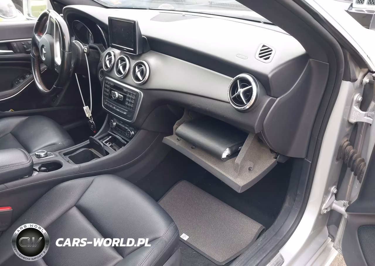 2014 Mercedes-Benz Cla 250 VIN:WDDSJ4EB3EN040824 - 5
