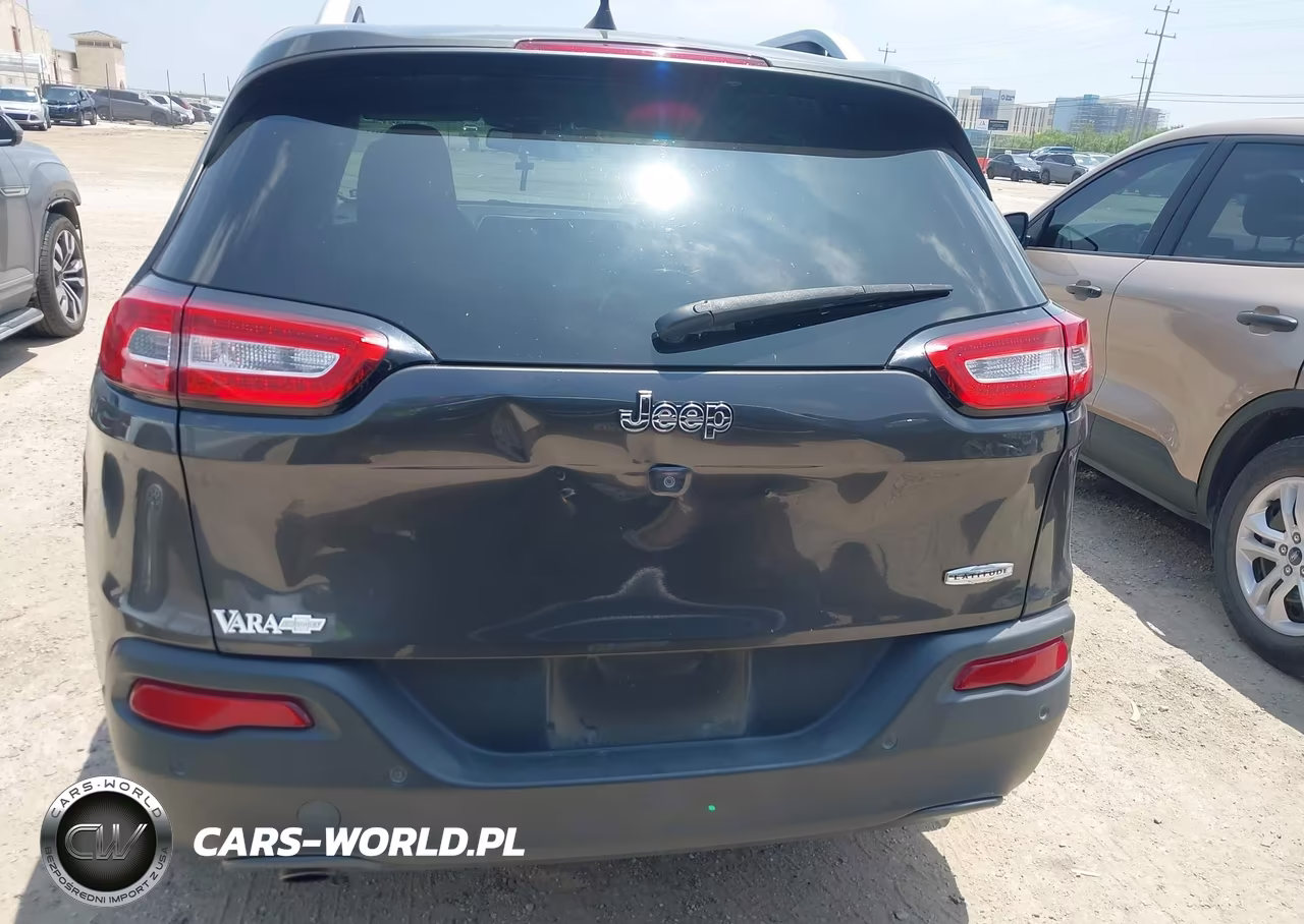 2017 Jeep Cherokee Latitude Fwd VIN:1C4PJLCB8HW640475 - 16