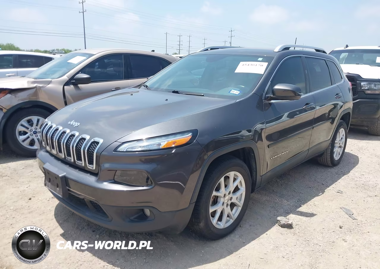 2017 Jeep Cherokee Latitude Fwd VIN:1C4PJLCB8HW640475 - 2