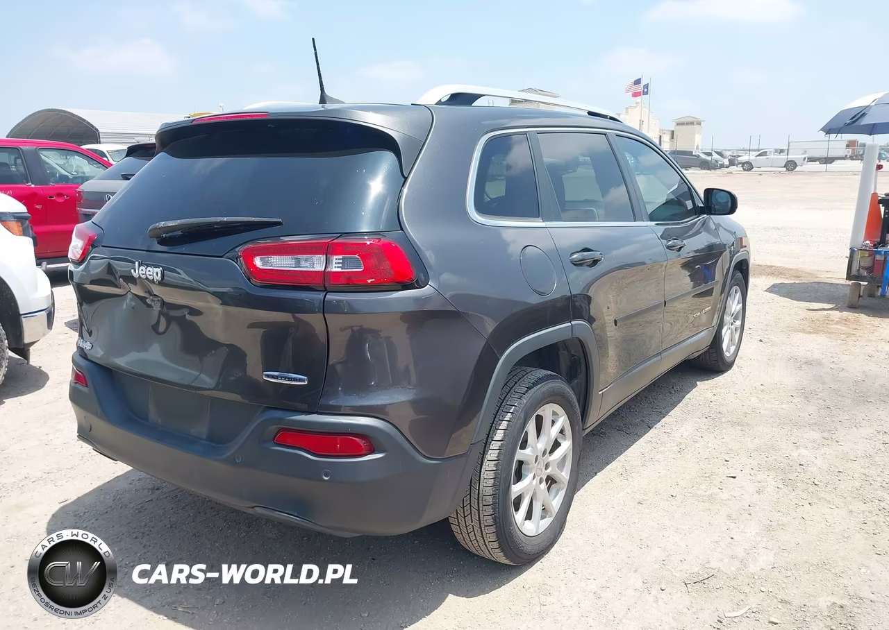 2017 Jeep Cherokee Latitude Fwd VIN:1C4PJLCB8HW640475 - 4