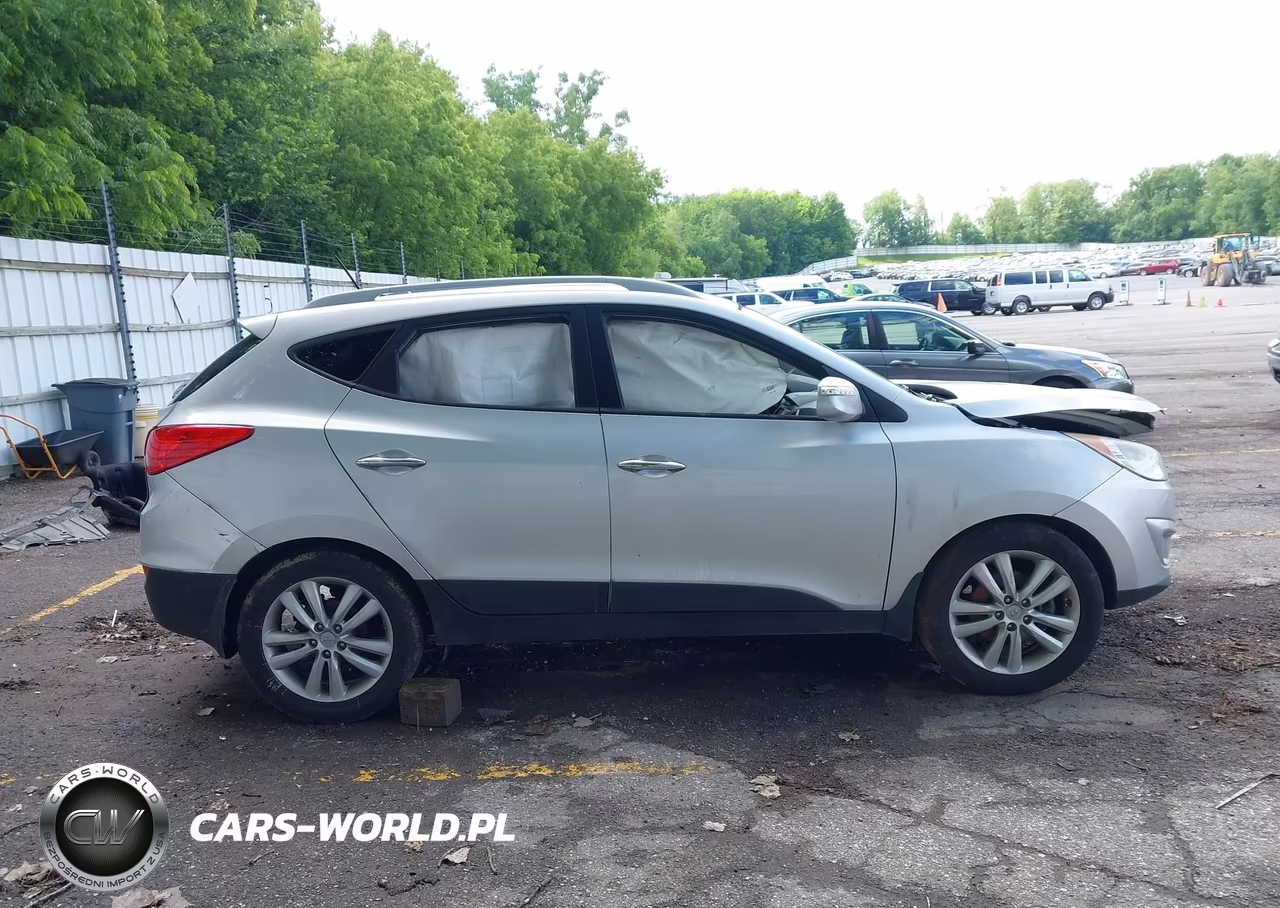 2012 Hyundai Tucson Limited VIN:KM8JU3AC4CU499462 - 13