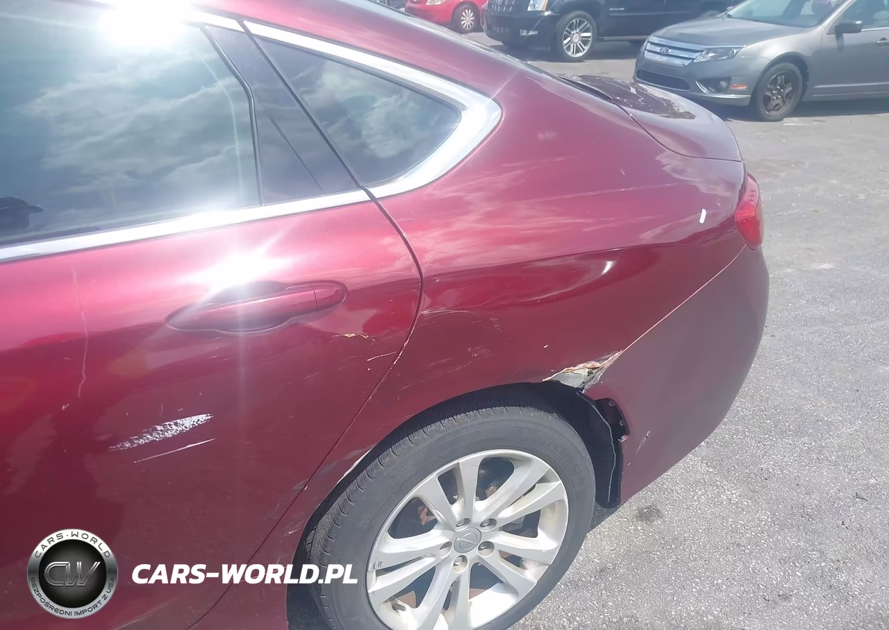 2015 Chrysler 200 Limited VIN:1C3CCCAB5FN713773 - 6