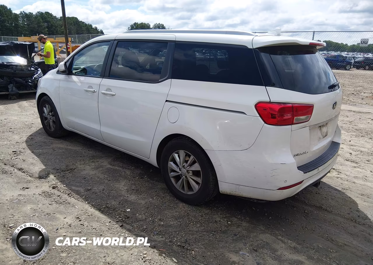 2016 Kia Sedona Lx VIN:KNDMB5C15G6214096 - 3