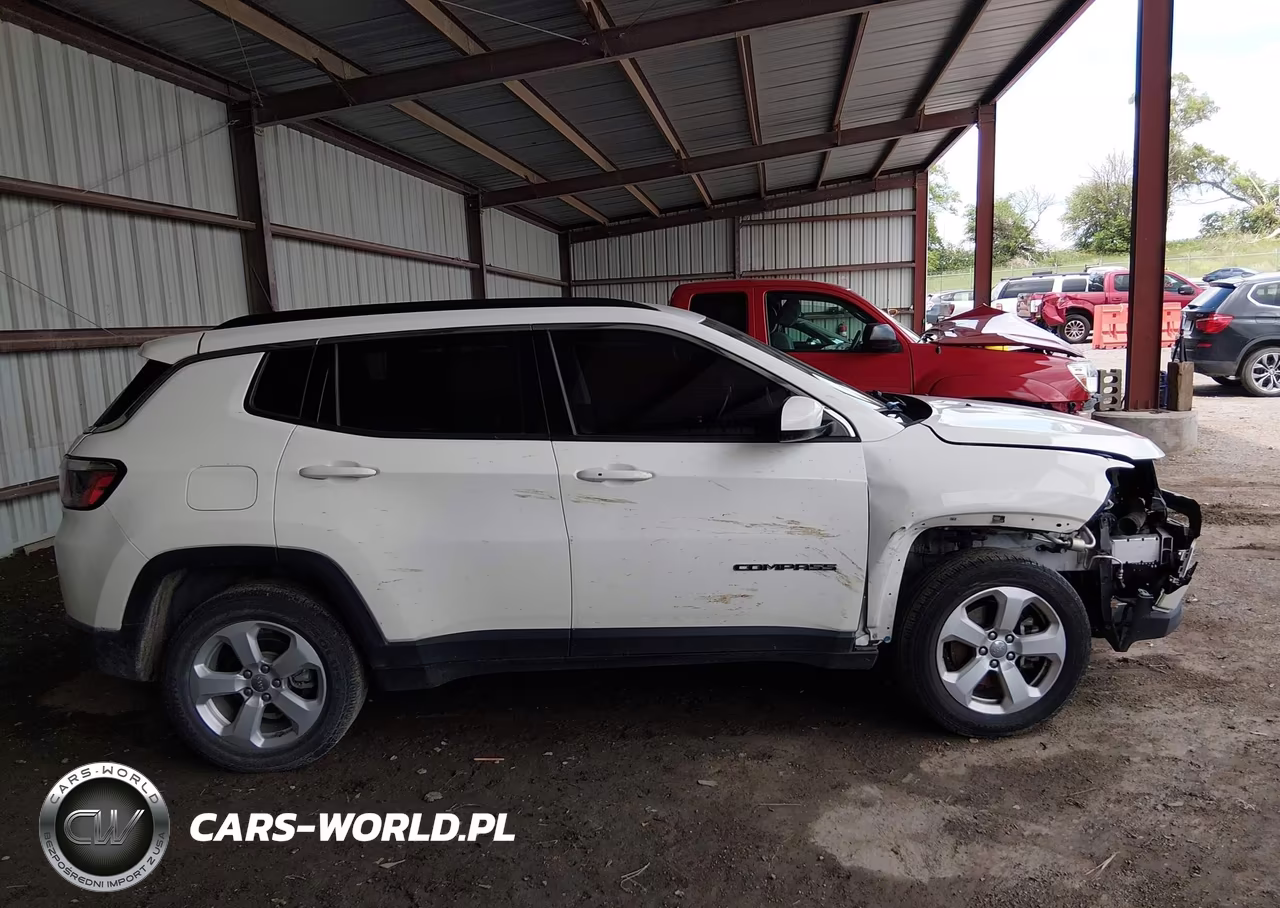 2019 Jeep Compass Latitude 4X4 VIN:3C4NJDBB9KT849140 - 14