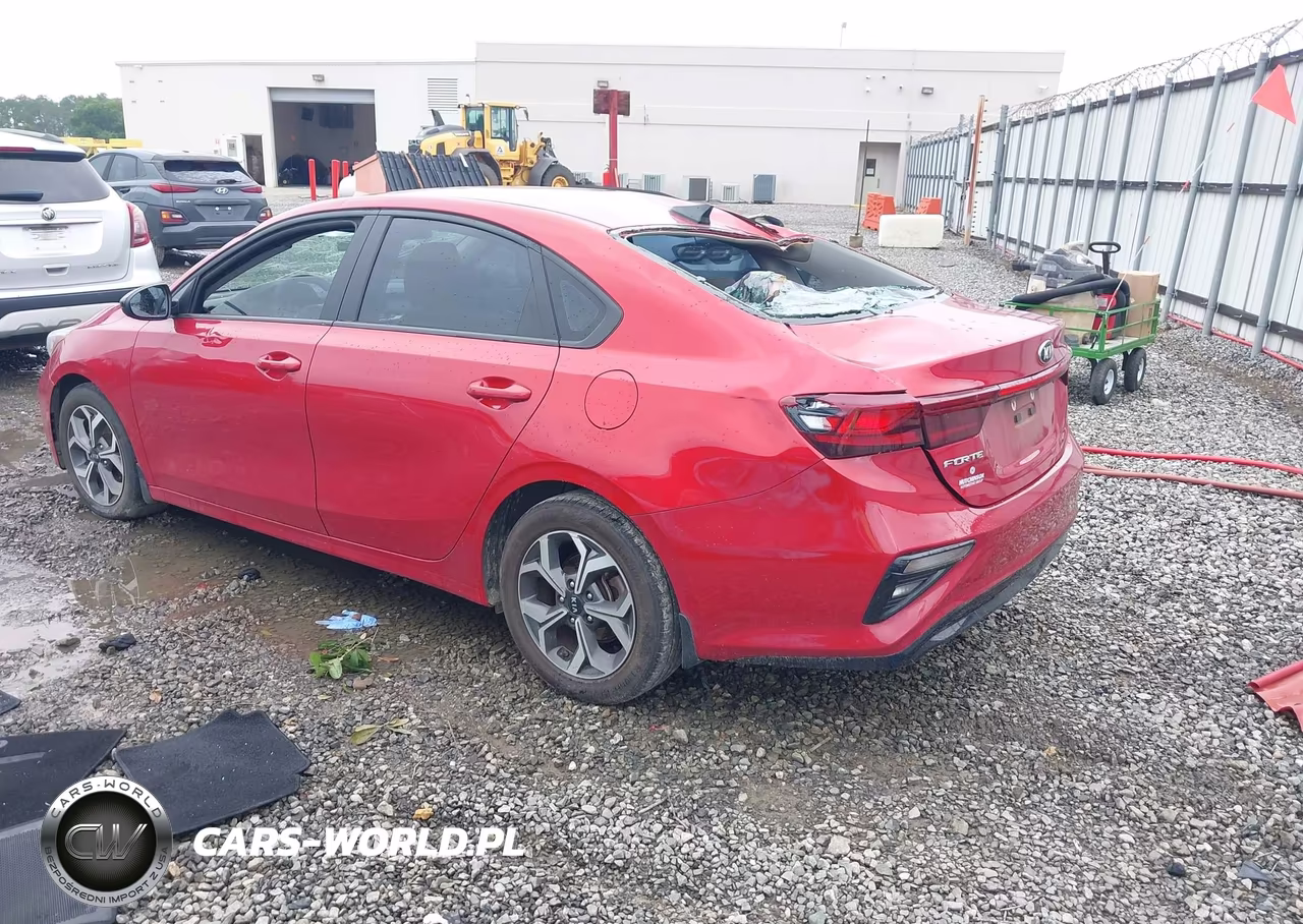 2021 Kia Forte Lxs VIN:3KPF24AD8ME311671 - 3