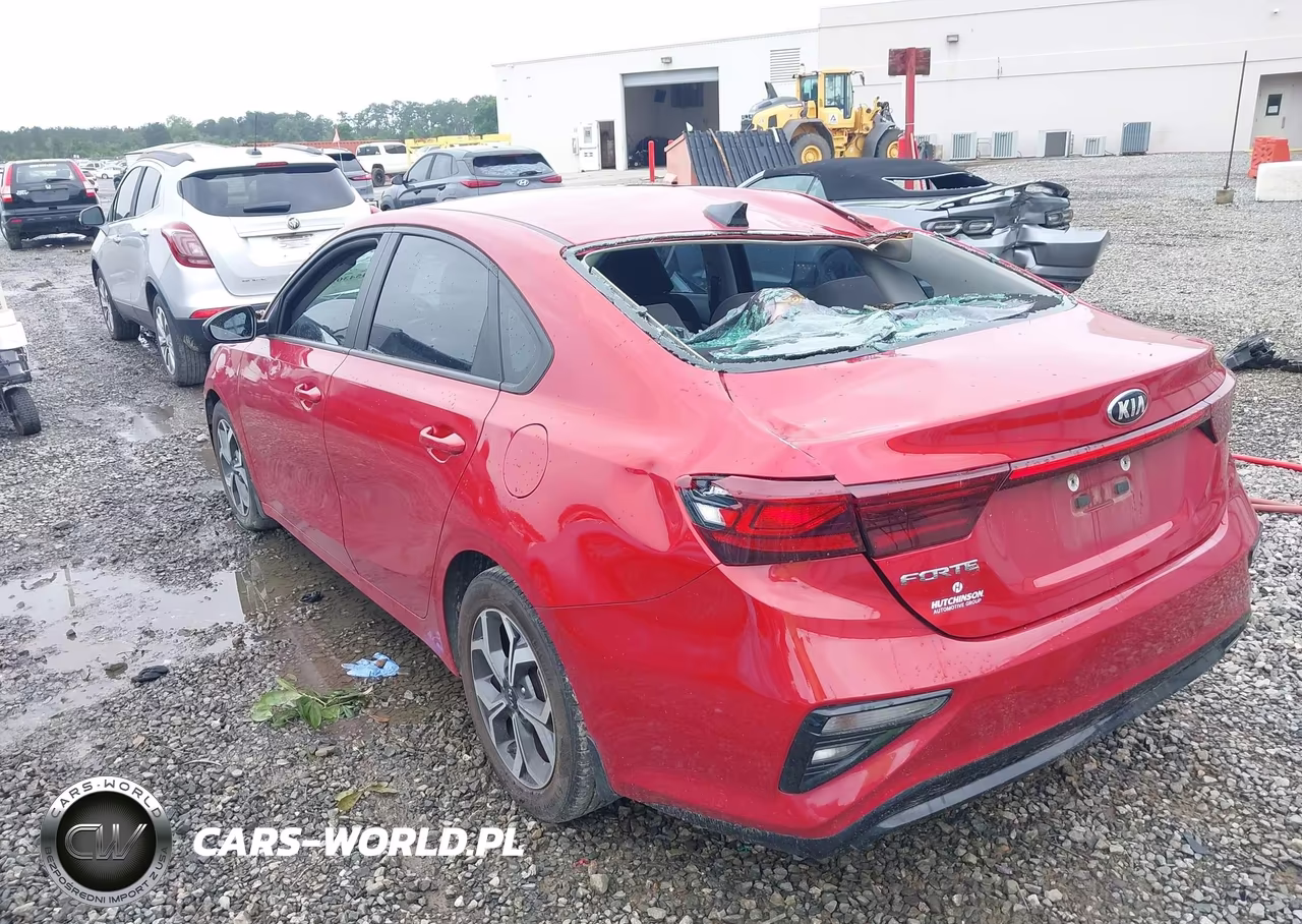 2021 Kia Forte Lxs VIN:3KPF24AD8ME311671 - 6