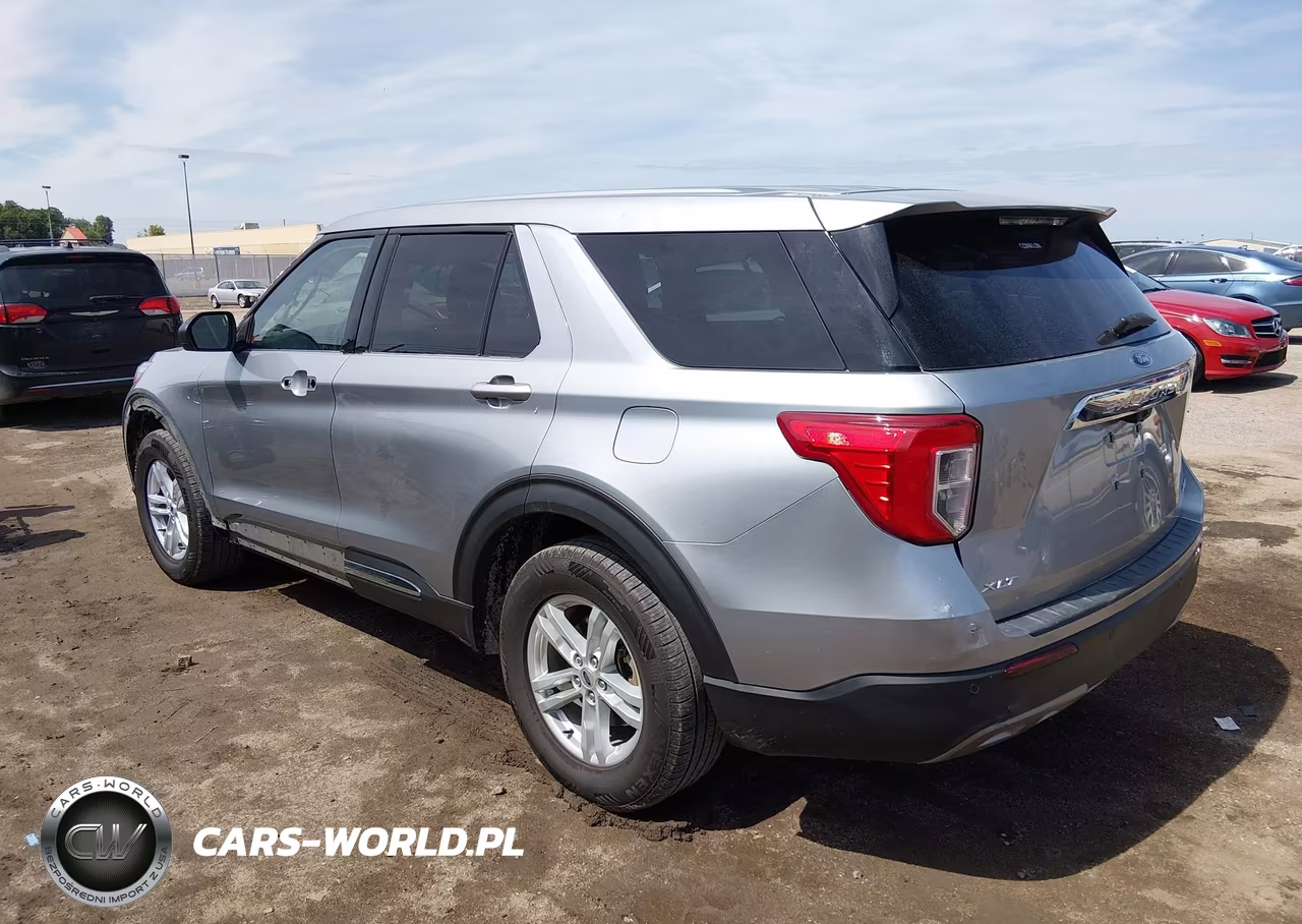 2022 Ford Explorer Xlt VIN:1FMSK8DH4NGB39110 - 3
