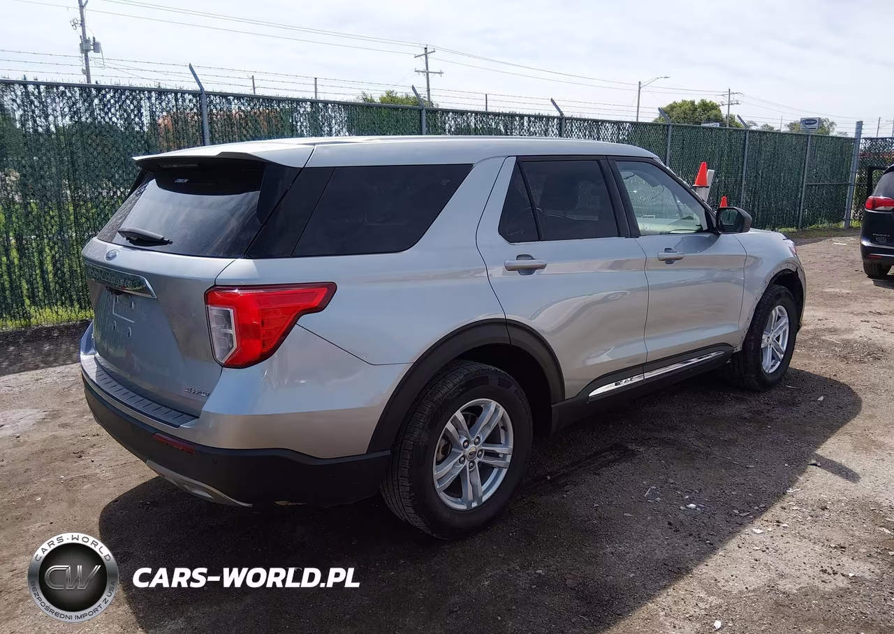 2022 Ford Explorer Xlt VIN:1FMSK8DH4NGB39110 - 4