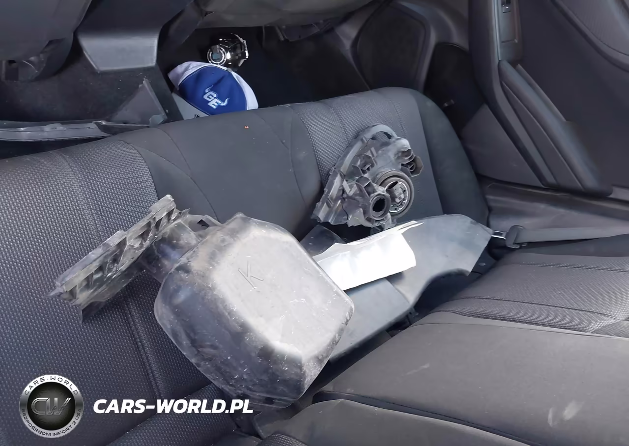 2018 Subaru Impreza 2.0I Premium VIN:4S3GTAB61J3717682 - 12