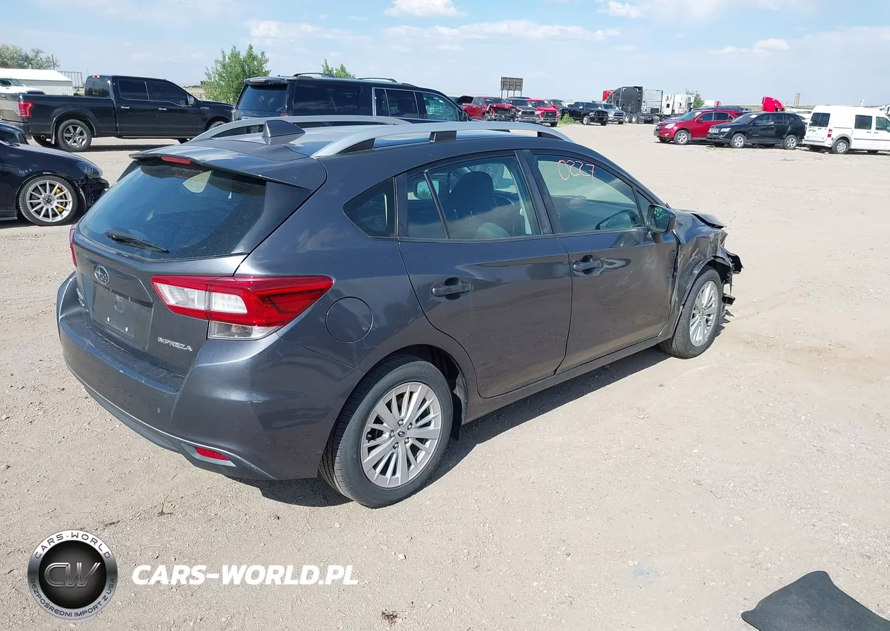 2018 Subaru Impreza 2.0I Premium VIN:4S3GTAB61J3717682 - 4
