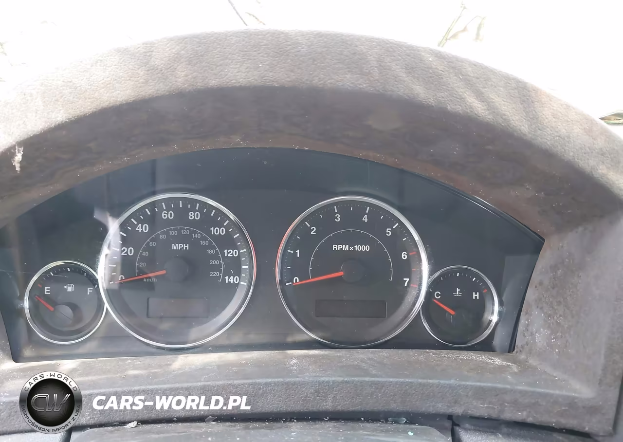 2008 Jeep Grand Cherokee Laredo VIN:1J8GS48KX8C182489 - 7