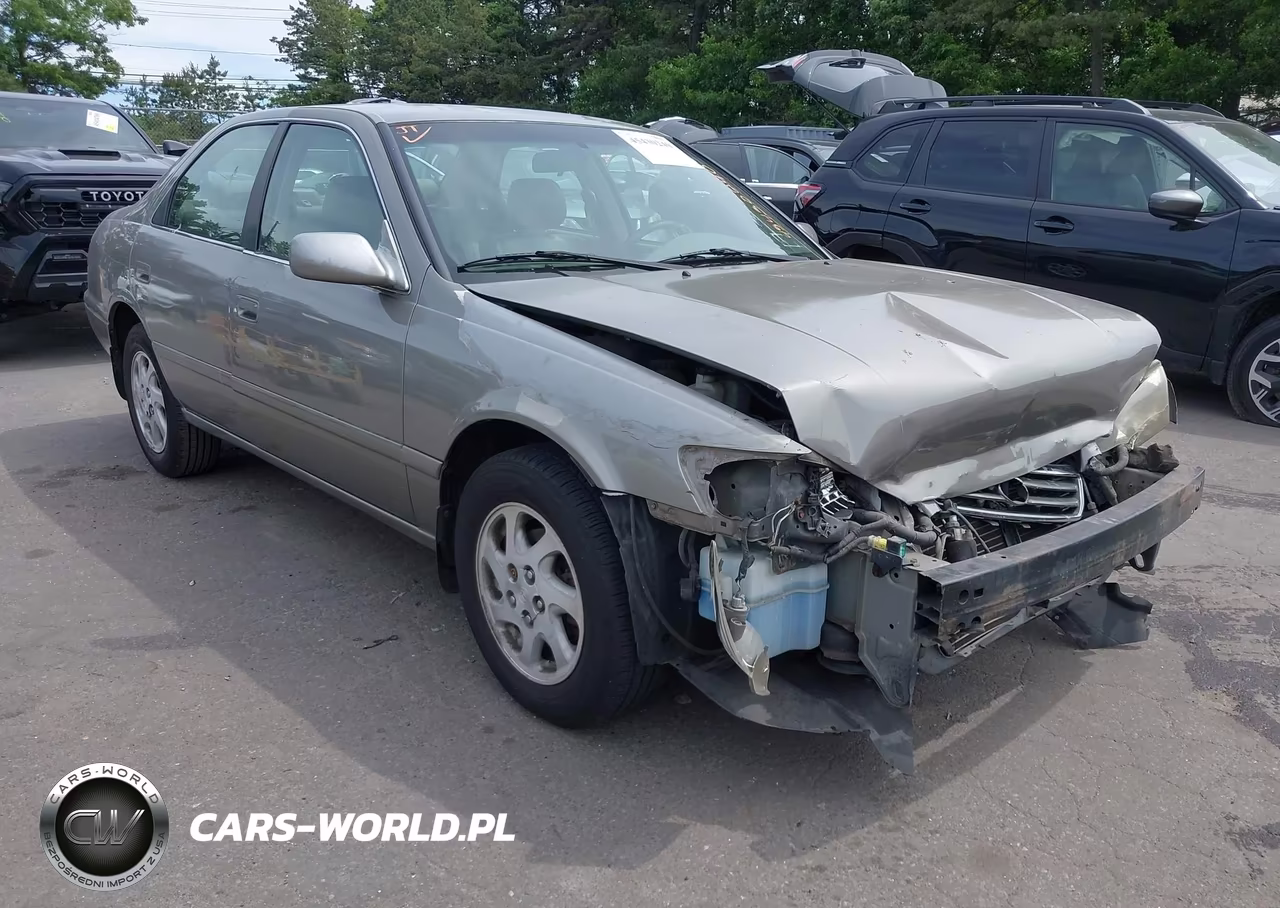 2000 Toyota Camry Le