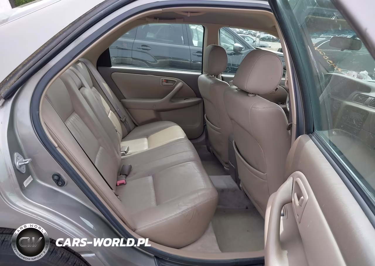 2000 Toyota Camry Le VIN:JT2BG22K1Y0524437 - 8
