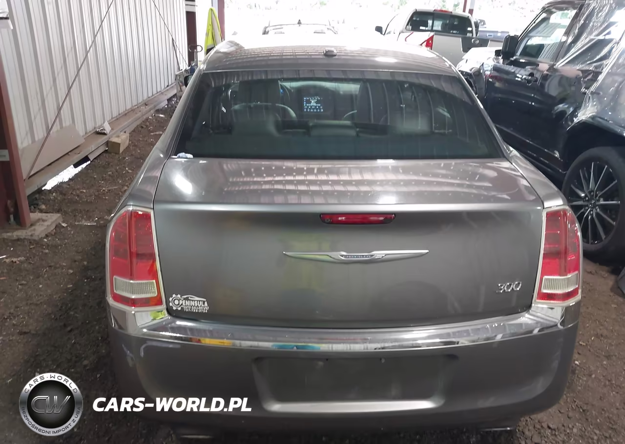 2012 Chrysler 300 Limited VIN:2C3CCACG1CH249463 - 17
