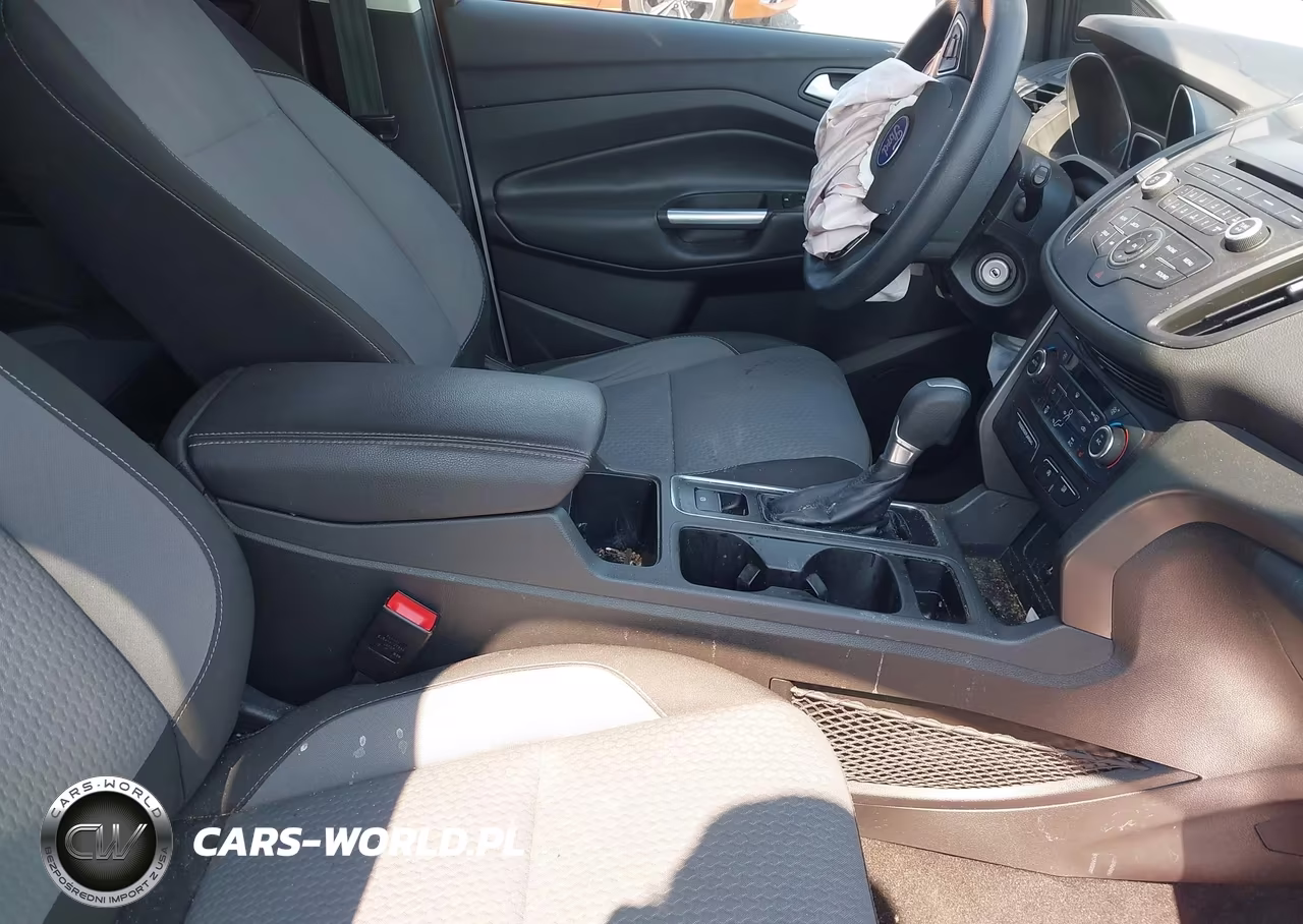 2017 Ford Escape Se VIN:1FMCU0GD4HUE02033 - 5