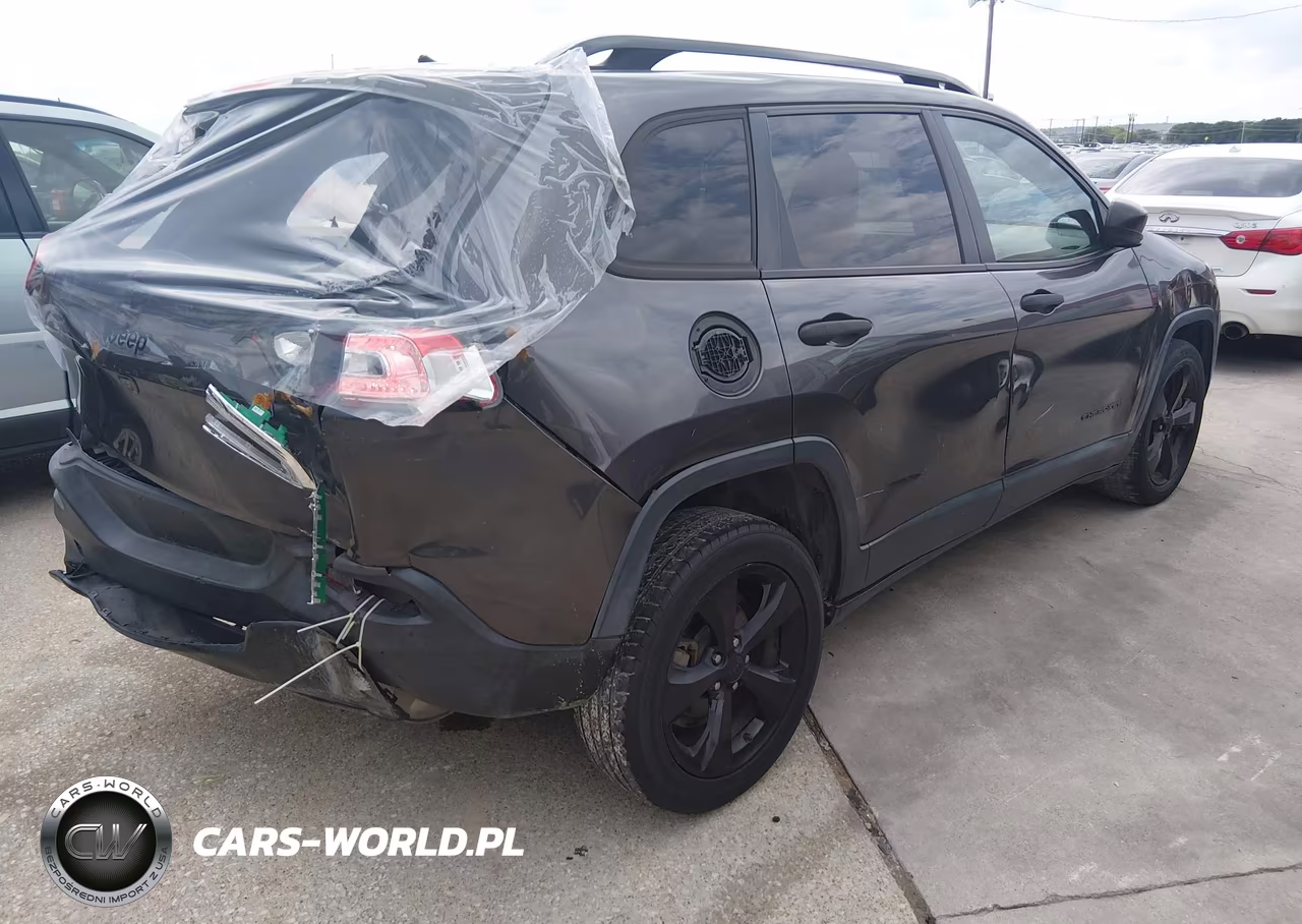 2016 Jeep Cherokee Altitude VIN:1C4PJLABXGW351003 - 4