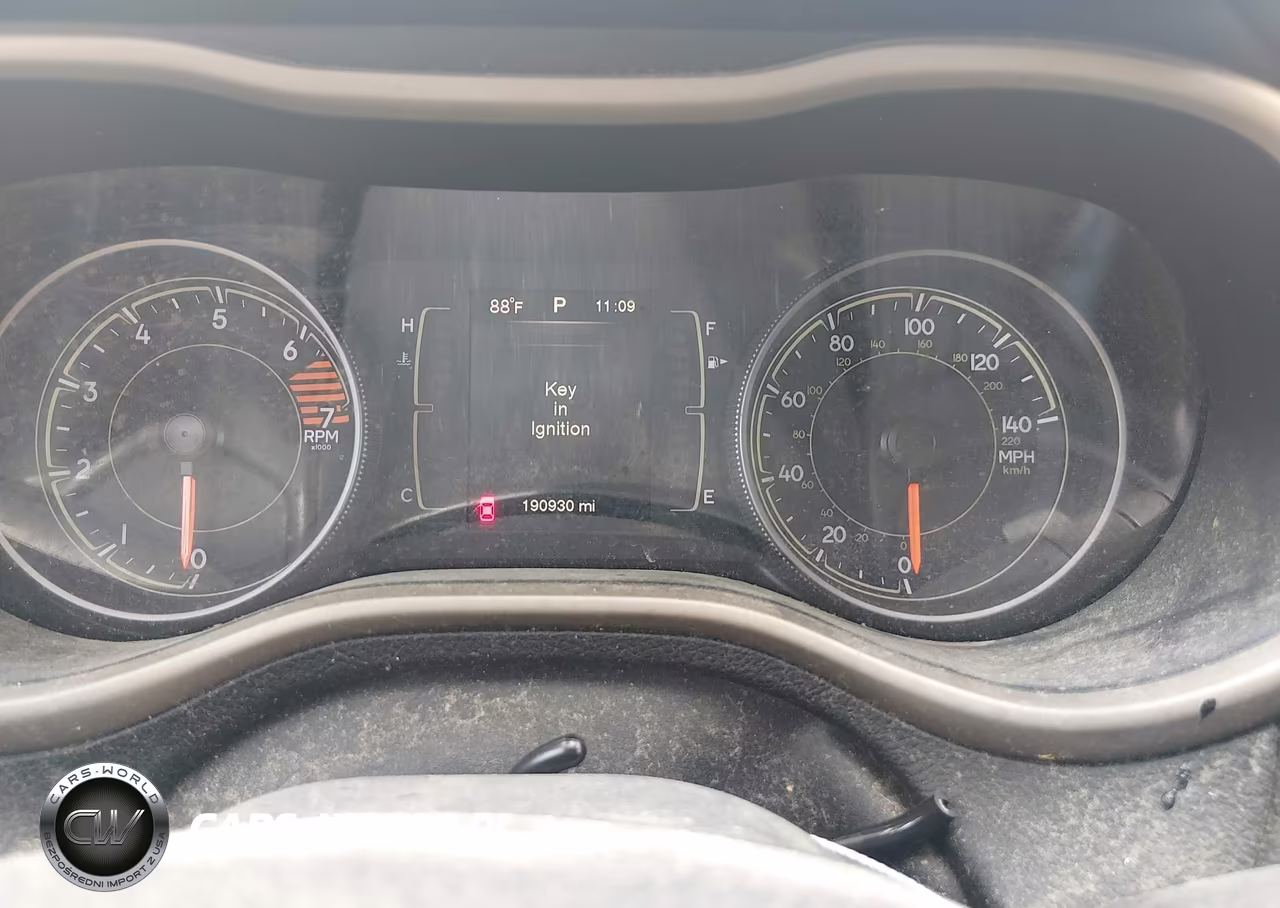 2016 Jeep Cherokee Altitude VIN:1C4PJLABXGW351003 - 7