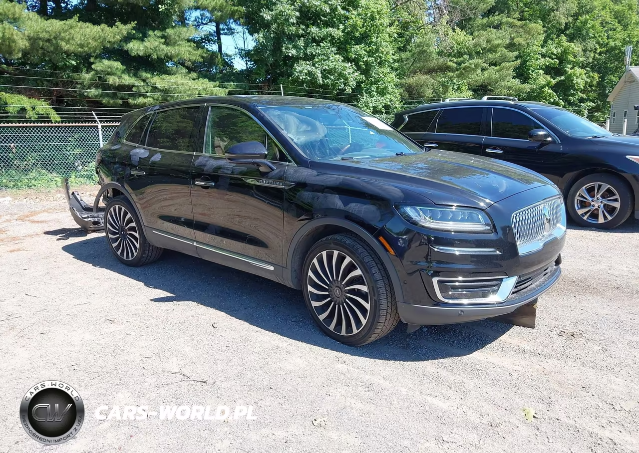 2020 Lincoln Nautilus Black Label