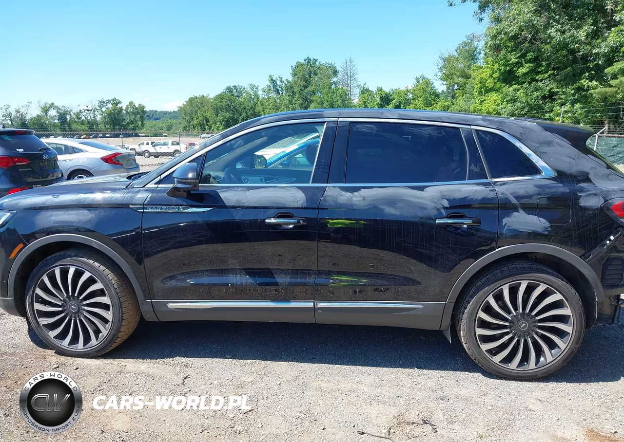 2020 Lincoln Nautilus Black Label VIN:2LMPJ9JP1LBL34889 - 15