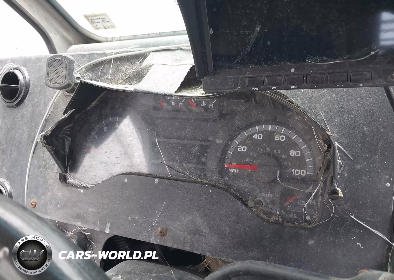 2013 Ford E-350 Stripped VIN:1FC3E3KL6DDA76988 - 6