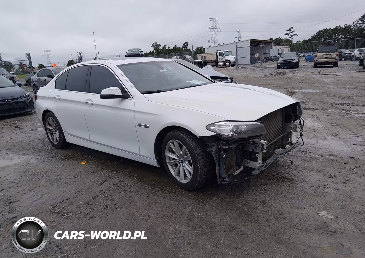 2015 BMW 528I