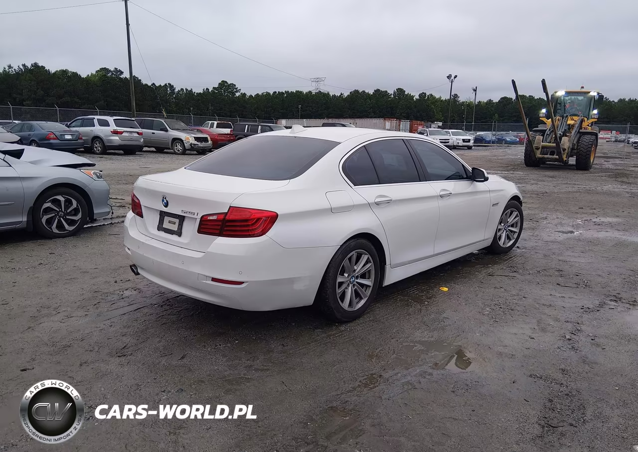 2015 BMW 528I VIN:WBA5A5C50FD513920 - 4
