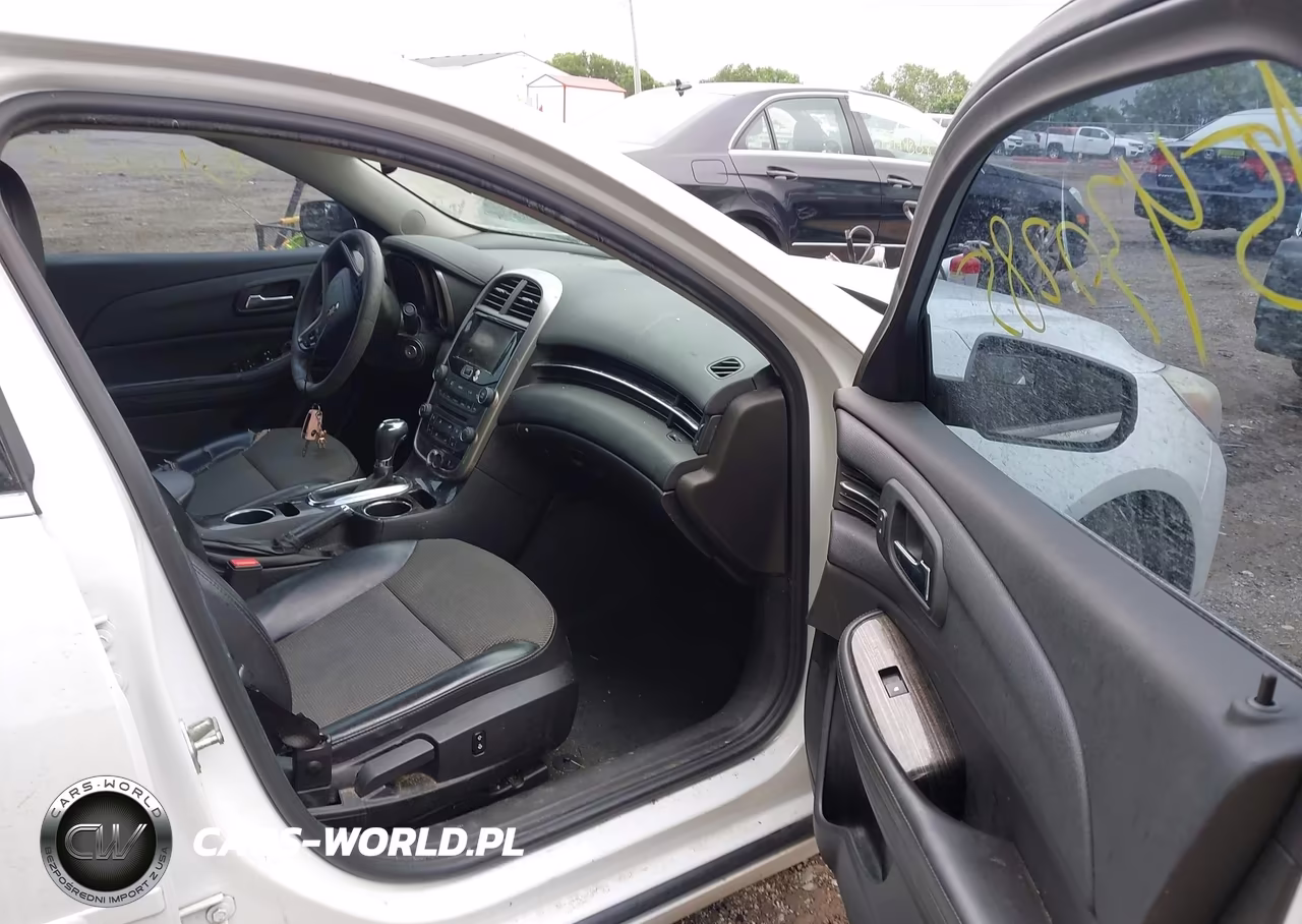 2014 Chevrolet Malibu 1Lt VIN:1G11C5SL6EF258066 - 5